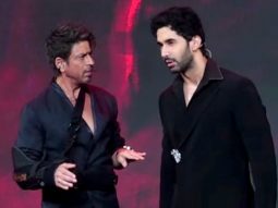 SRK teaches Lakshya ‘Star wali Entry’ at Ba***ds of Bollywood Trailer Launch!