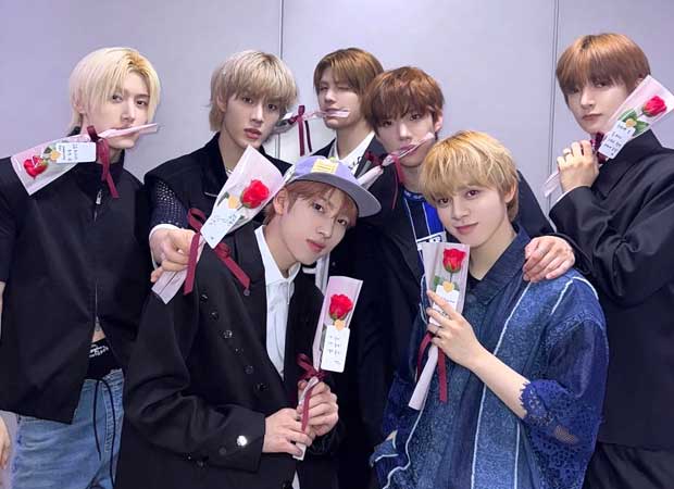 होप, हीलिंग एंड हेडफ़ोन: एआरआरसी का नया एल्बम युवा और आत्म-सम्मान के लिए एक प्रेम पत्र है