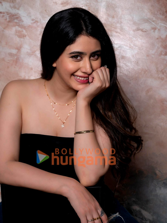 hira warina 2