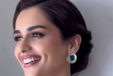 Manushi Chhillar beauty in florals