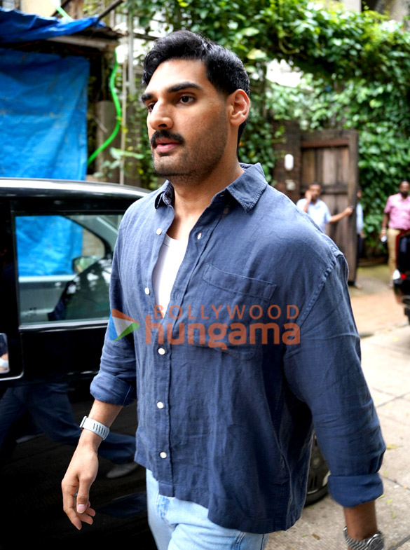 photos ahan shetty snapped at imtiaz alis office in versova 1