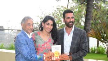 Photos: Akshay Kumar snapped attending a book launch