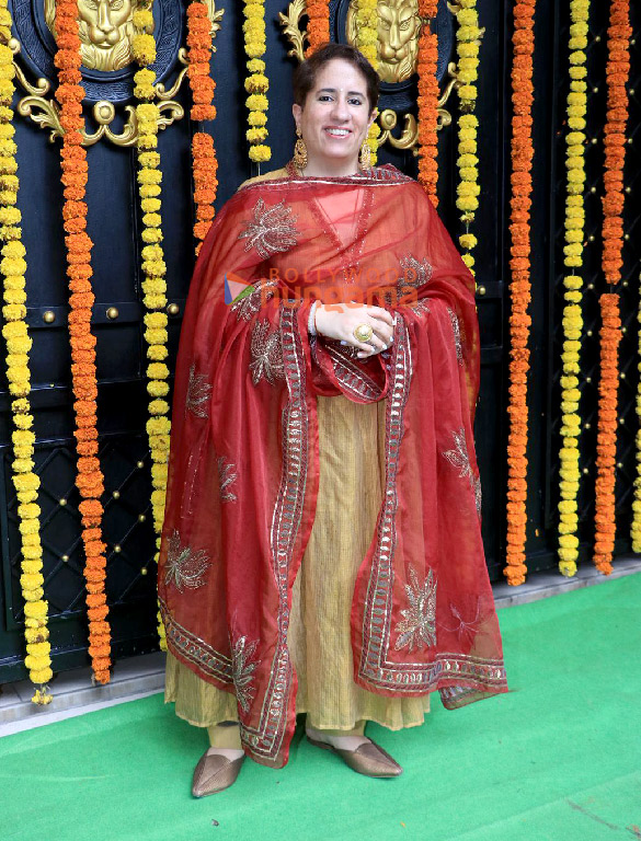 photos celebs grace ektaa r kapoors ganesh chaturthi celebrations 10 2