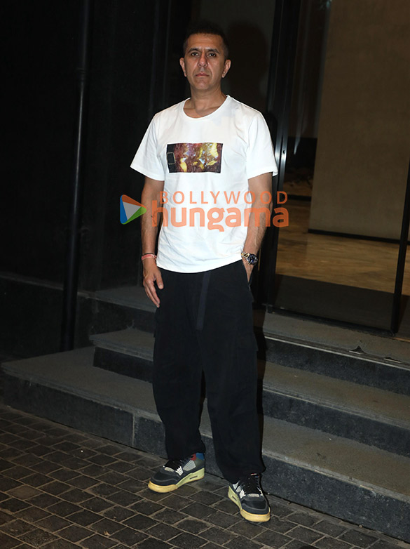 photos farhan akhtar and ritesh sidhwani snapped promoting their film 120 bahadur 4