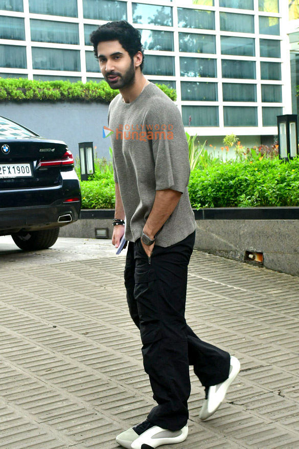 photos lakshya and sana makbul spotted at dharma productions office in andheri 3