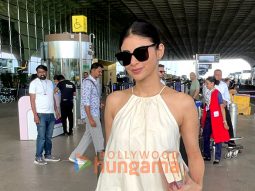 Photos: Mouni Roy, Chitrangda Singh and Karisma Kapoor snapped at the airport
