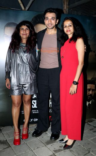 Photos: Pratik Gandhi, Sunny Hinduja and others grace the special screening of Saare Jahan Se Accha