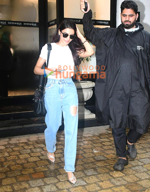Photos: Samantha Ruth Prabhu snapped outside a salon in Bandra