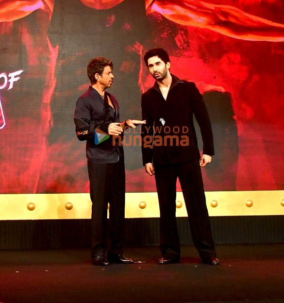 photos shah rukh khan aryan khan bobby deol gauri khan and others attend the bads of bollywood preview launch 7509 9