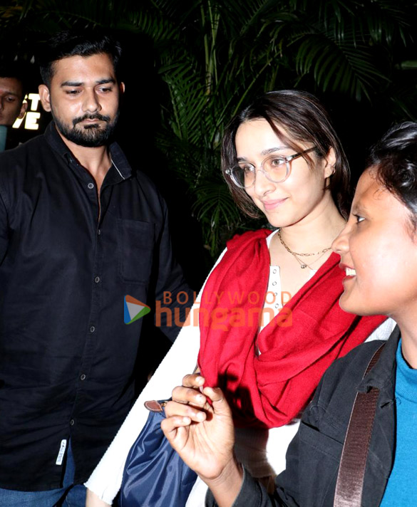 photos shraddha kapoor snapped in town 3