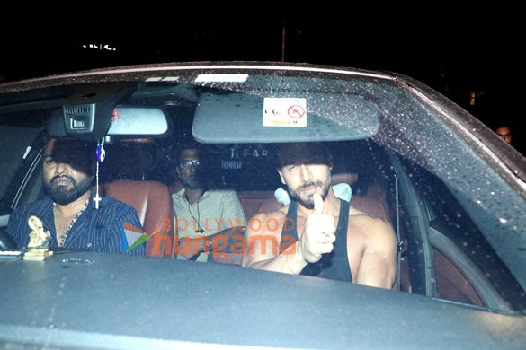 Photos: Tiger Shroff, Anil Kapoor, Hrithik Roshan and others grace the special screening of War 2 at YRF Studios Photos: Tiger Shroff, Anil Kapoor, Hrithik Roshan and others grace the special screening of War 2 at YRF Studios