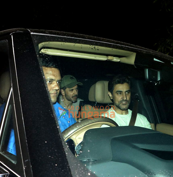 photos tiger shroff anil kapoor hrithik roshan and others grace the special screening of war 2 at yrf studios 6