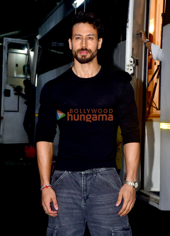 photos tiger shroff sonam bajwa and harnaaz sandhu snapped promoting baaghi 4 on the sets of bigg boss 19 2