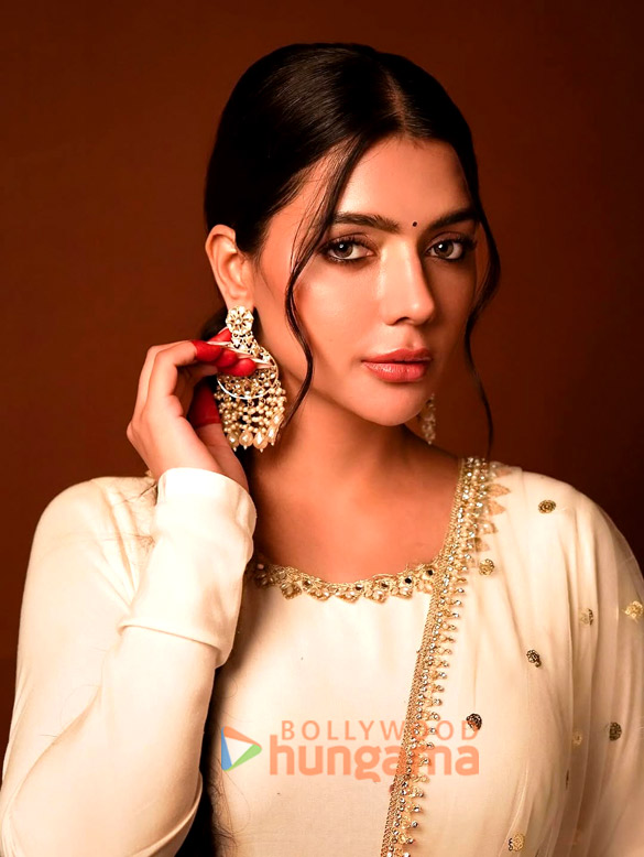 ruhi singh 3 112