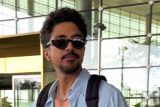 Saqib Saleem’s goofy chit chat with the media