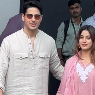 Our cuties Param Sundari pose together! Sidharth Malhotra & Janhvi Kapoor