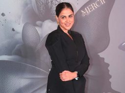 Genelia Deshmukh in a cute black fit pose with her team