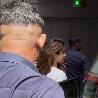 Paps capture a glimpse of Janhvi Kapoor in her comfy casuals
