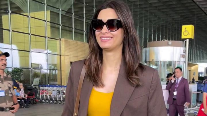 Diana Penty in a classy aiport fit