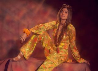 Shilpa Shetty brings back 70s magic with Zeenat Aman’s iconic ‘Dum Maro Dum’ look; watch