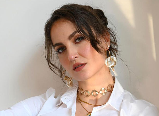 Elli AvrRam stresses the importance of nurturing physical and mental health: “If I skip meditation, my entire day feels quite different”