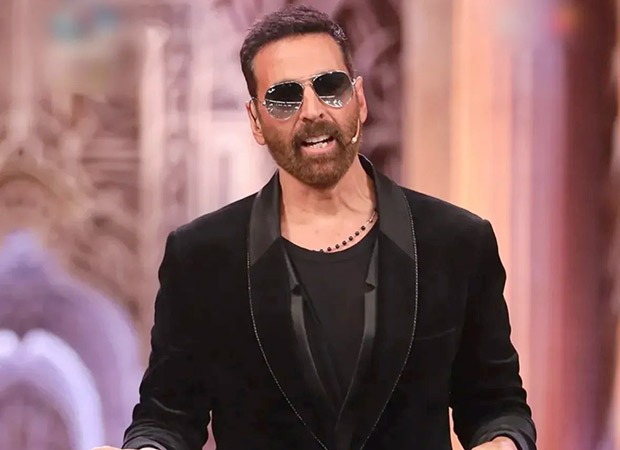 Akshay Kumar brings luxe fashion to Bigg Boss 19 in Rs 1.1 lakh velvet statement piece