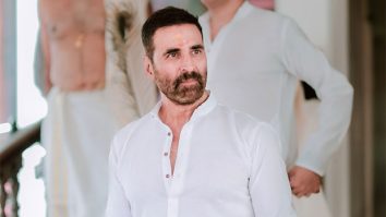 Akshay Kumar steals hearts in Kerala: Guruvayur Temple visit goes viral!