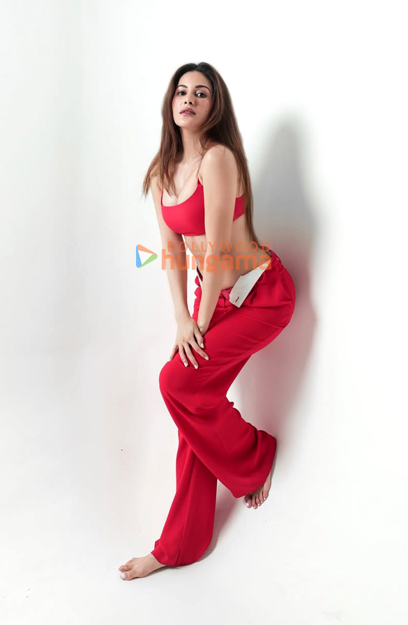 amyra dastur 2 86