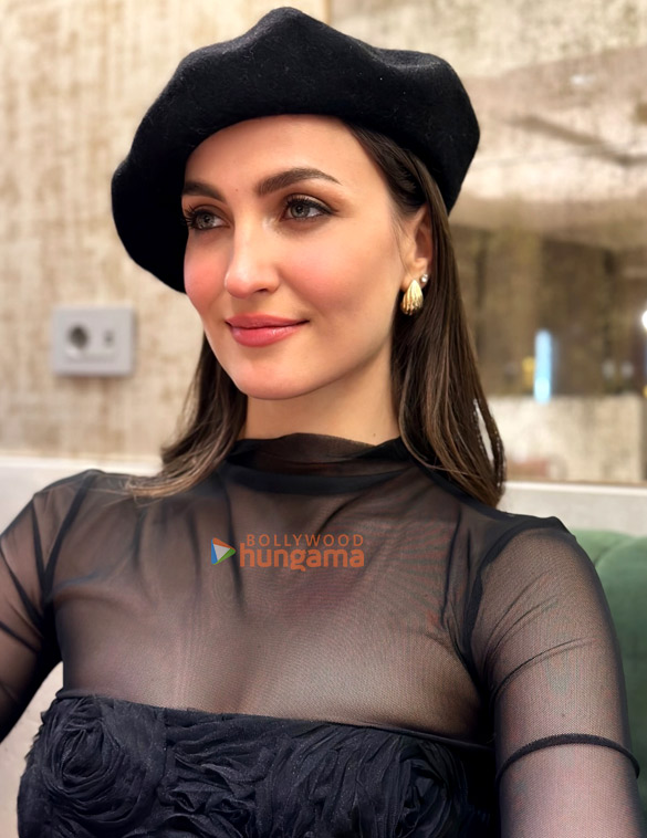 Elli AvrRam Photos, Images, HD Wallpapers, Elli AvrRam HD Images ...