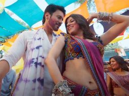 Gulabi Saawariya (Song): Divya Khossla | Rajniesh Duggal | Ek Chatur Naar | Sachet, Shilpa, Abhijeet