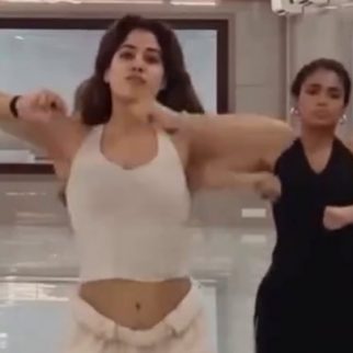 Janhvi Kapoor's killer moves