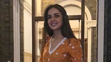 Jasmin Bhasin looks like a pretty Punjabi kudi