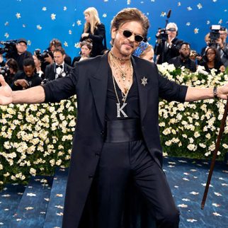 King team urges fans to stop sharing leaked set photos and videos of Shah Rukh Khan starrer