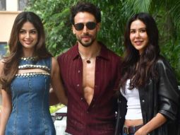 Leads of Baaghi 4 pose for media! Tiger Shroff, Harnaaz Sandhu & Sonam Bajwa
