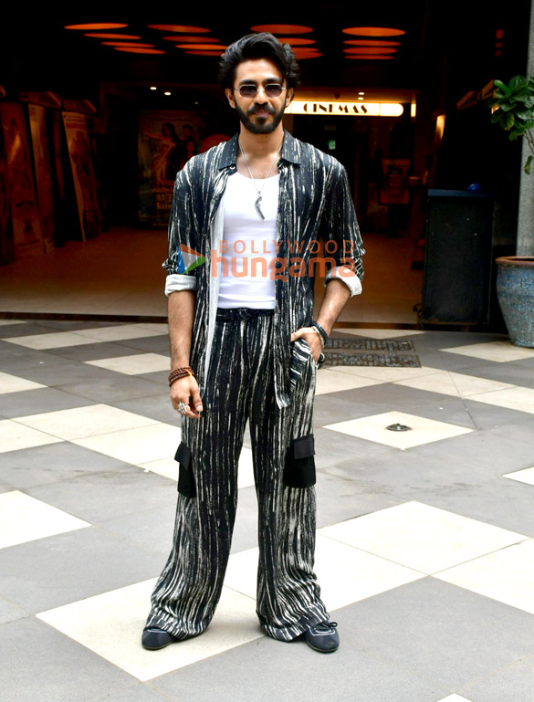 photos aaishvary thackeray anurag kashyap and vedika pinto snapped promoting nishaanchi 3