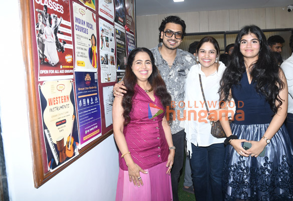 photos aamir khan and others graces the 4th season of ajivasan act 1212 12