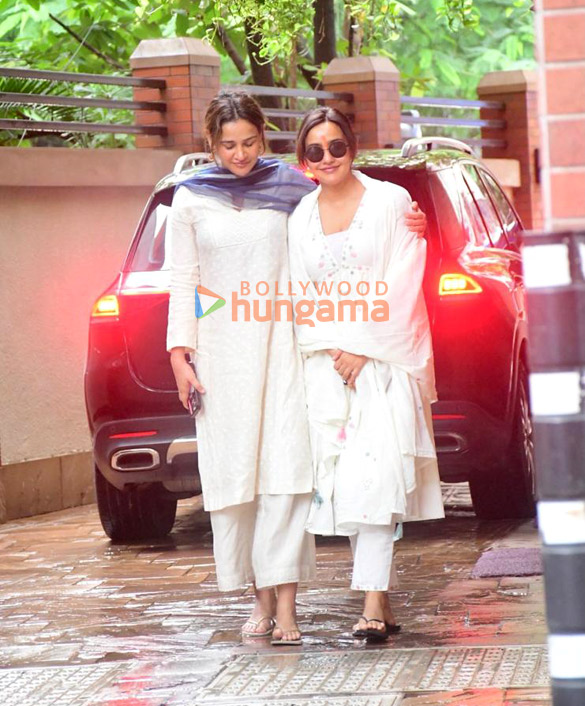 Photos: Aisha Sharma and Neha Sharma spotted in Bandra