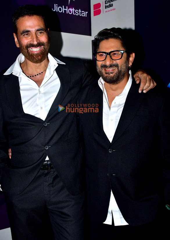 photos akshay kumar and arshad warsi snapped promoting jolly llb 3 on the sets of bigg boss 19 4