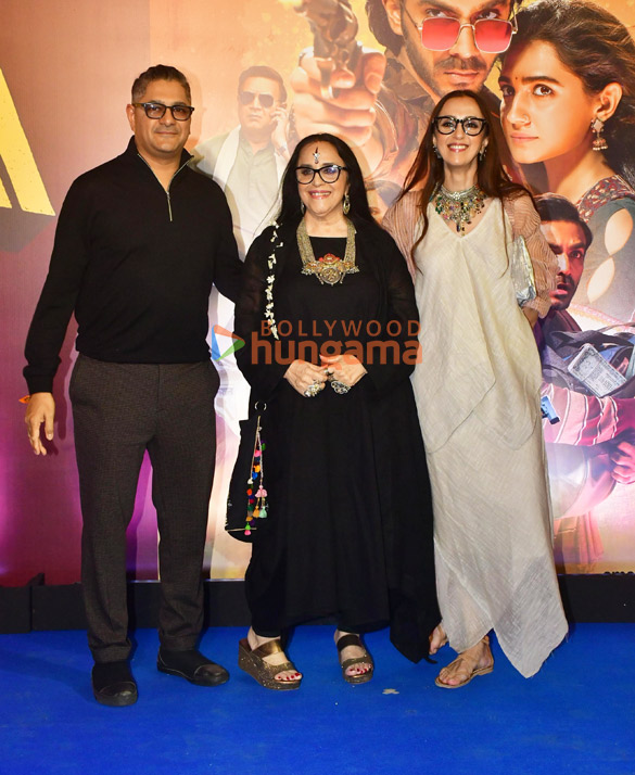 photos alaya f pankaj tripathi radhikka madan and others grace the premiere of nishaanchi 11388 16