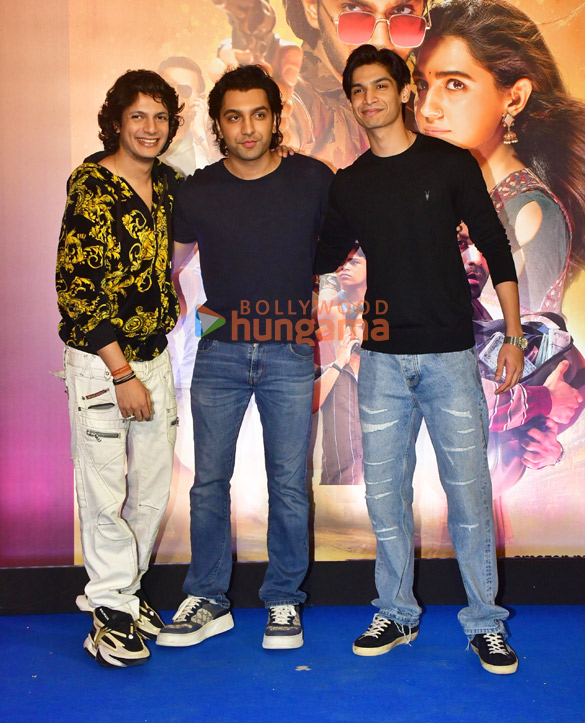photos alaya f pankaj tripathi radhikka madan and others grace the premiere of nishaanchi 11388 22