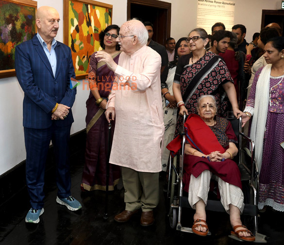 photos anupam kher inaugurates parallel retrospectives of padmashri ratan parimoo and naina dalal at ngma 3