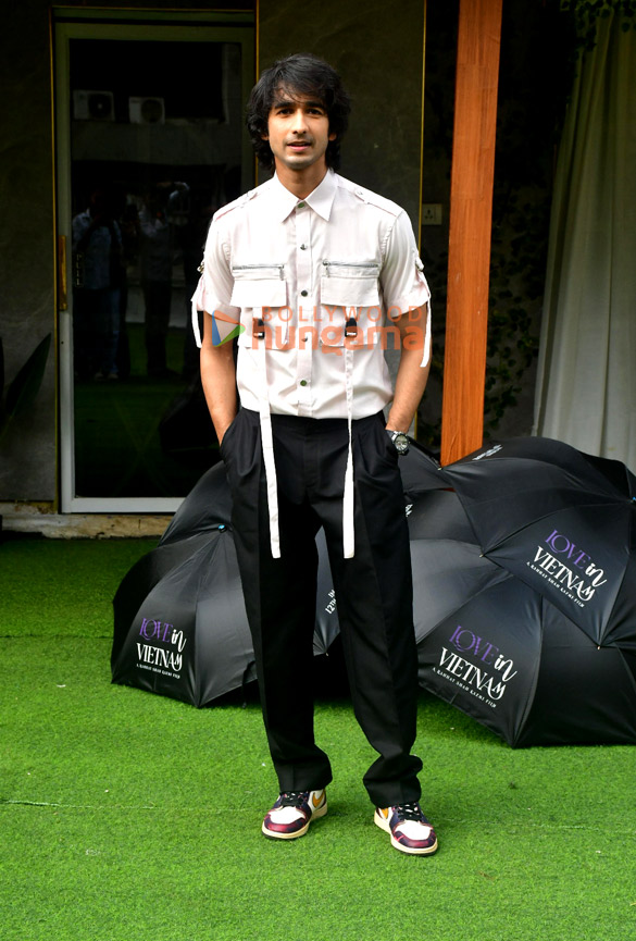 photos avneet kaur and shantanu maheshwari snapped promoting love in vietnam 8