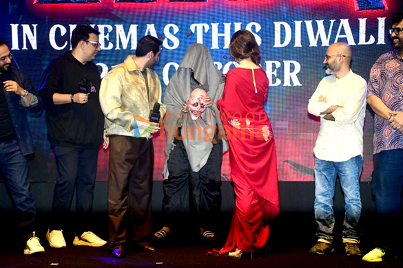 photos ayushmann khurrana shraddha kapoor dinesh vijan amar kaushik niren bhatt and others grace the trailer launch of thamma 11