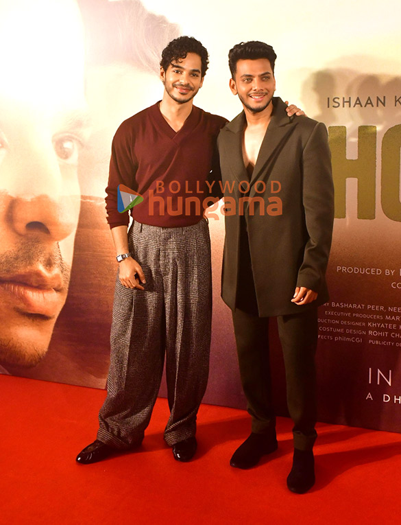 photos ishaan khatter vishal jethwa and neeraj ghaywan snapped at the homebound press conference 1