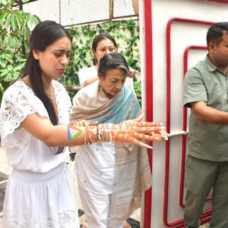 Photos: Kajol, Tanuja, Nysa Devgan and Tanisha Mukherjee snapped in Bandra
