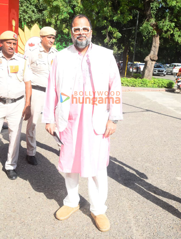 photos karan johar vidhu vinod chopra ektaa r kapoor and others arrive at vigyan bhawan to attend the national film awards ceremony 8