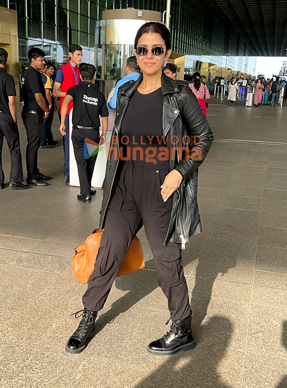 photos kareena kapoor khan and nimrat kaur snapped at the airport 4