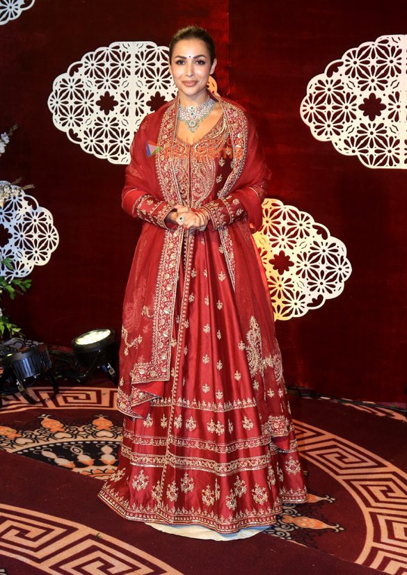 photos malaika arora pranitha subhash regina cassandra and others snapped attending navaratri celebrations by kalyan jewellers 5