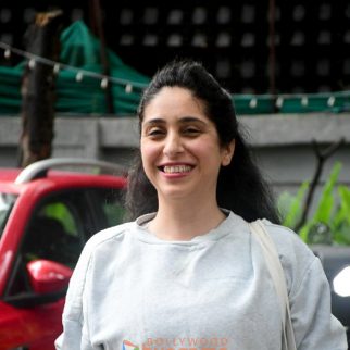 Photos: Neha Bhasin snapped outside the gym in Bandra