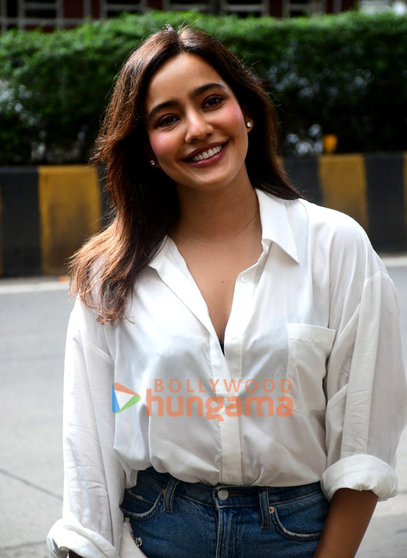 Photos: Neha Sharma snapped in Bandra Photos: Neha Sharma snapped in Bandra